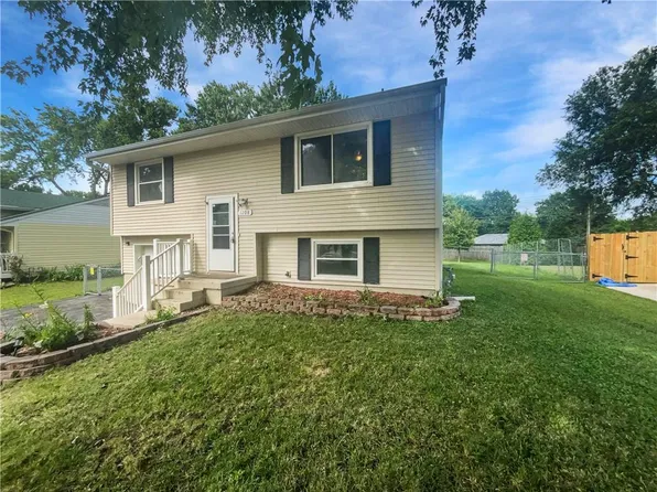 1208 Ranson Pl, Independence, MO 64057