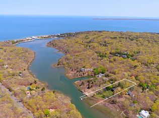 38 Fenmarsh Rd #A, East Hampton, NY 11937