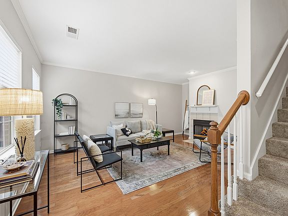 5th image of 3161 Parthenon Ave APT 103