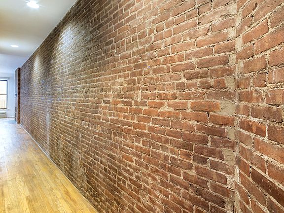 4th image of 316 W 82nd St #5R