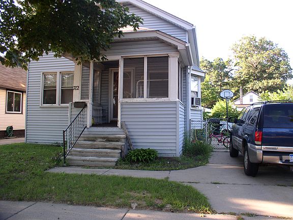 4th image of 712 E Harry Ave