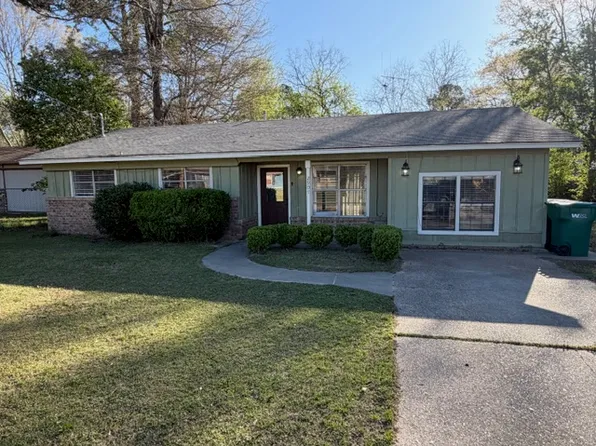 2907 Flower Acre Rd, Texarkana, TX 75501