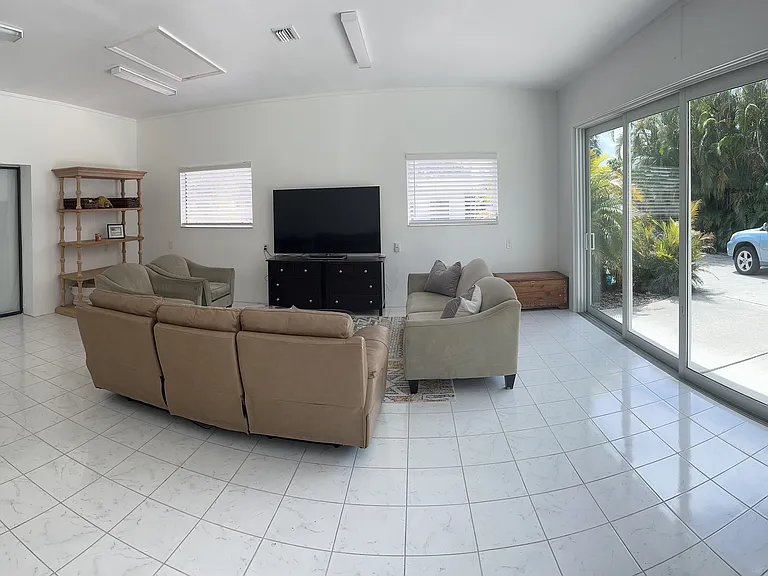 311 Shore T Rd — Photo 15