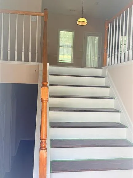1475 Brookdale Dr — Photo 16