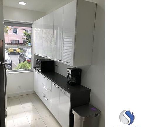 2nd image of 21315 NE 8th Ct APT 4