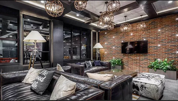 Rented by The KCI Group | media 71