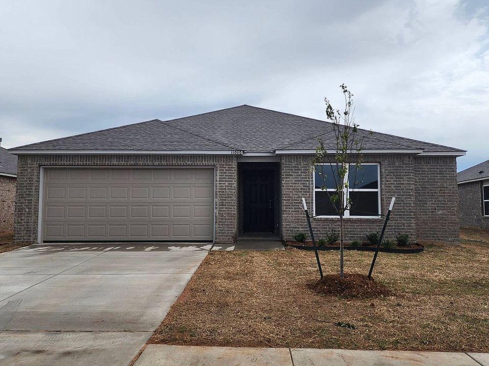 1st image of 11608 NW 95th St