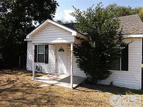 1st image of 3308 Poplar St