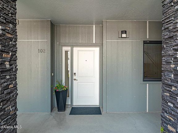 3rd image of 447 W Waterside Dr #102