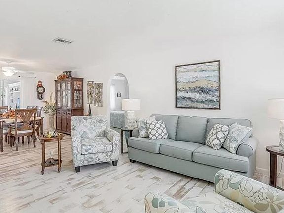 5th image of 27540 Tierra Del Sol Ln