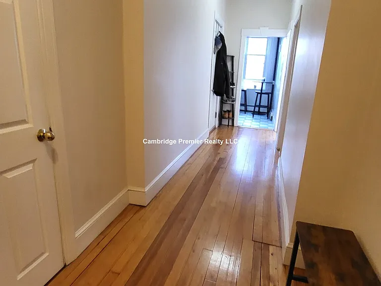 281 Harvard St #4 — Photo 7