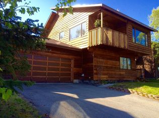 9540 Albatross Dr, Anchorage, AK 99502