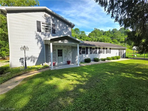 8908 Southern Hwy, Rockport, WV 26169
