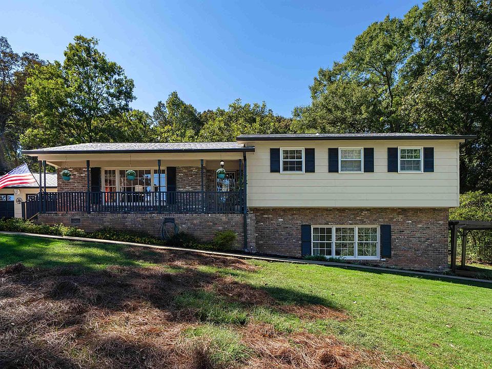 1st image of 139 Winston Dr