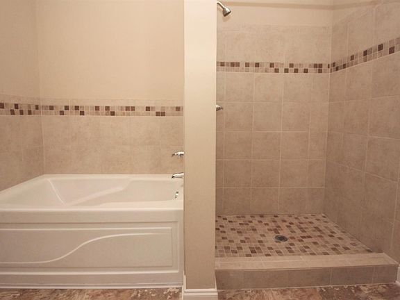 5th image of 1500 Orchard Dr