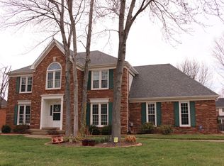 10427 Edgewater Rd, Louisville, KY 40223