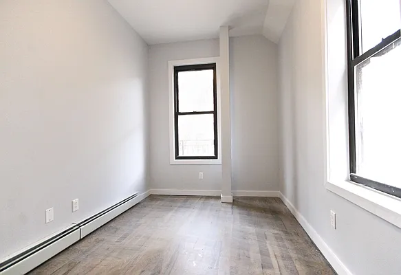 Rented by Rental Solutions Inc | media 7