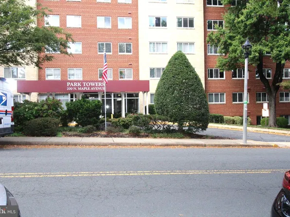 200 N Maple Ave APT 600, Falls Church, VA 22046