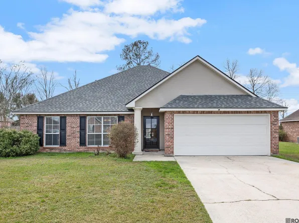 9152 Devereaux Dr, Denham Springs, LA 70706