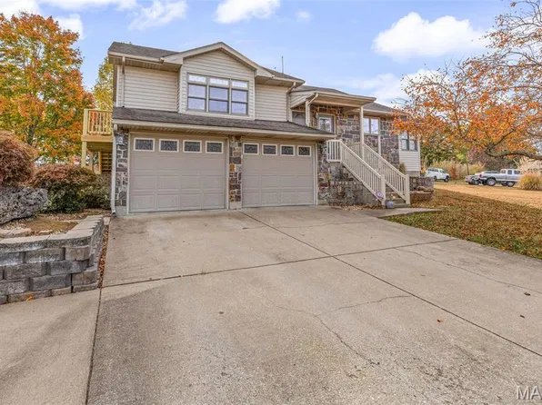 3 Riverwoods Dr, Fredericktown, MO 63645