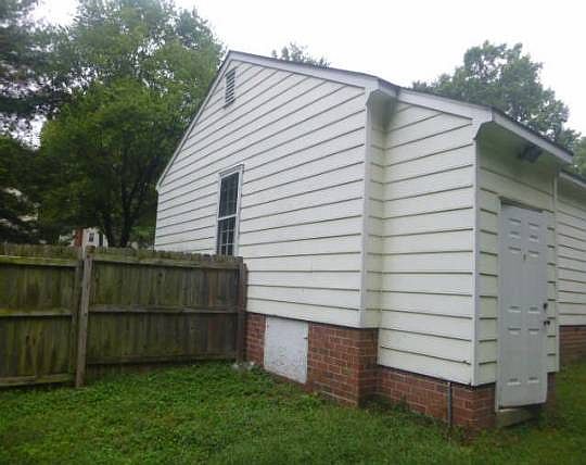 3rd image of 4205 Walton Farms Dr