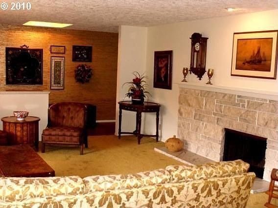 4th image of 4602 Oregon Dr