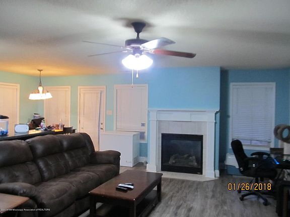 5th image of 8746 Arendale Dr