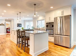 207 East St, Southington, CT 06489