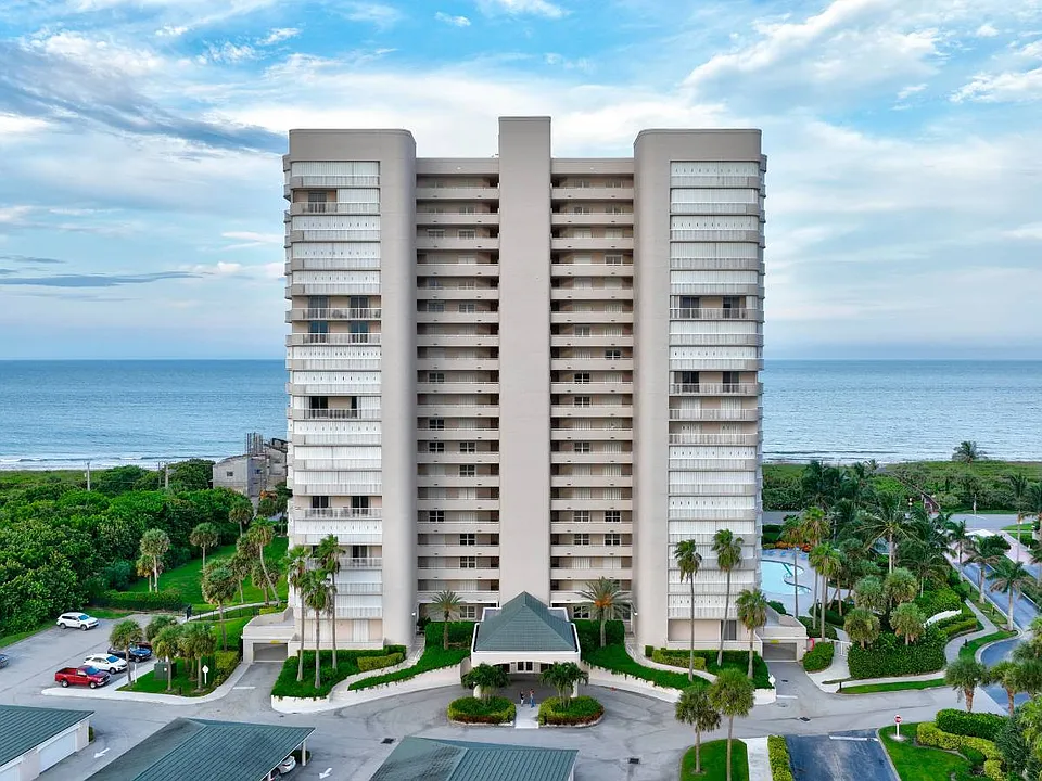 5051 N Highway A1A #9-5
