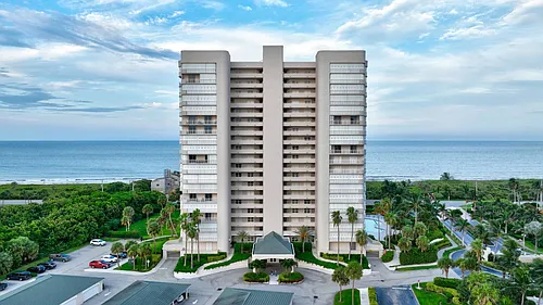 5051 N Highway A1A Photo 1