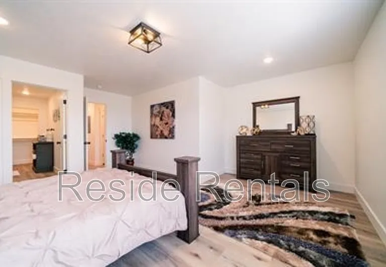 254 N Spring Creek Pkwy #4 — Photo 13