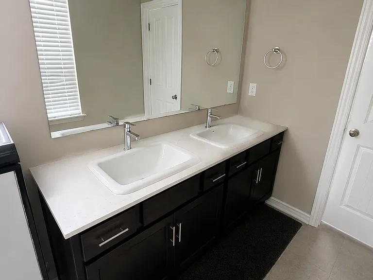 3851 Legacy Rd — Photo 5