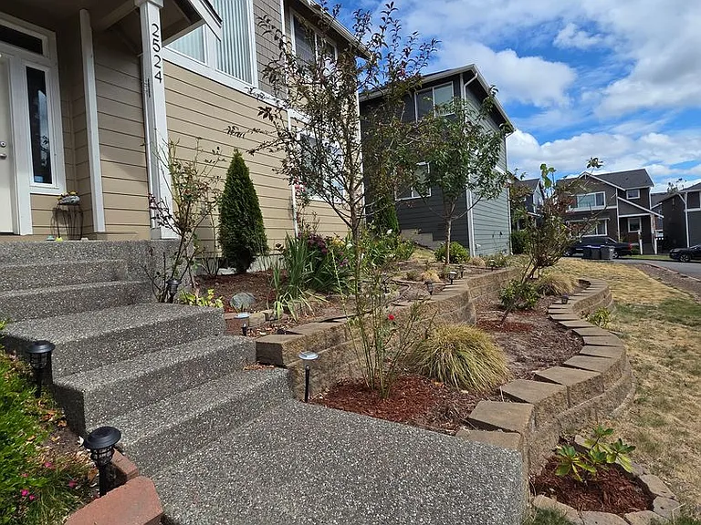 2524 Jacaranda Ave — Photo 4