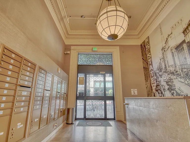 Great Republic Lofts — Photo 15