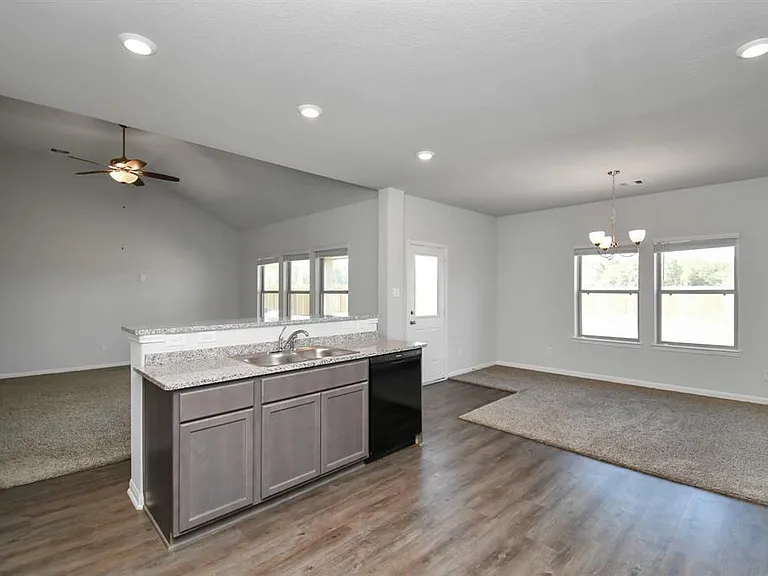 11028 Patriot Ct — Photo 13