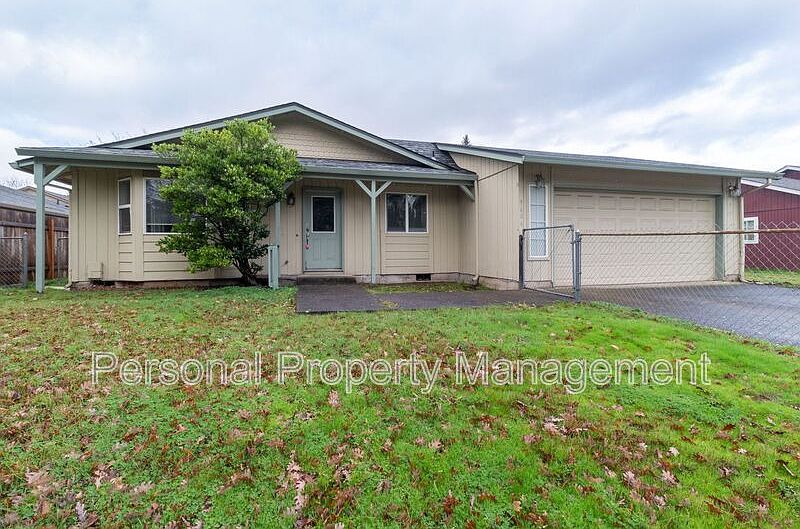 1st image of 9606 NE 63rd St