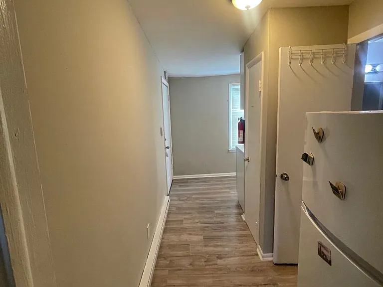 935 Vandever Ave #3 — Photo 5