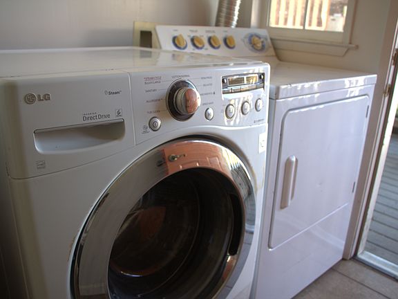Private washer/dryer
