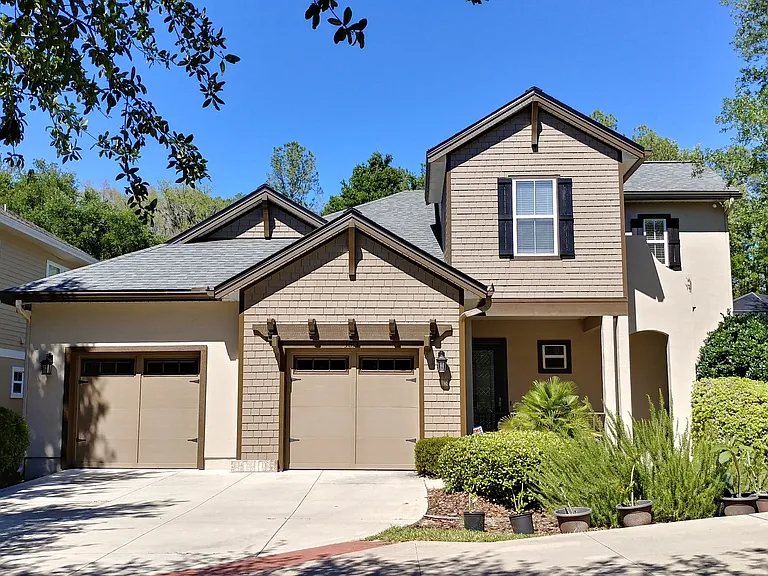 3813 SW 91st Dr — Photo 1