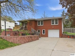 4606 Borman St, Bellevue, NE 68157