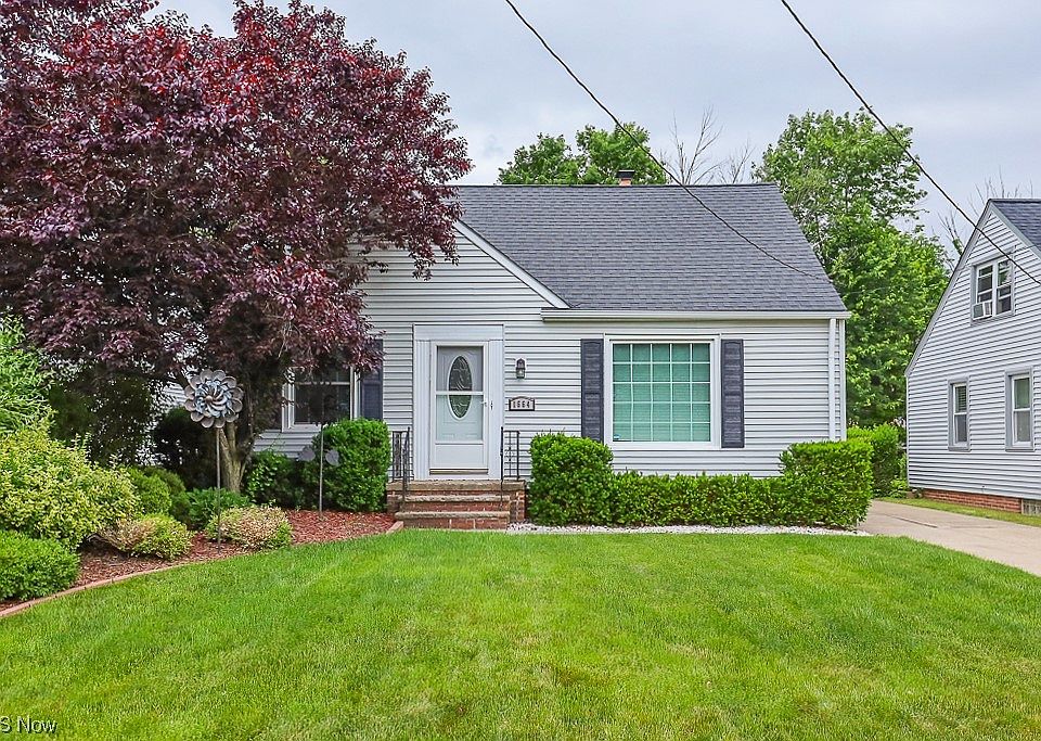 1st image of 1664 Parker Dr