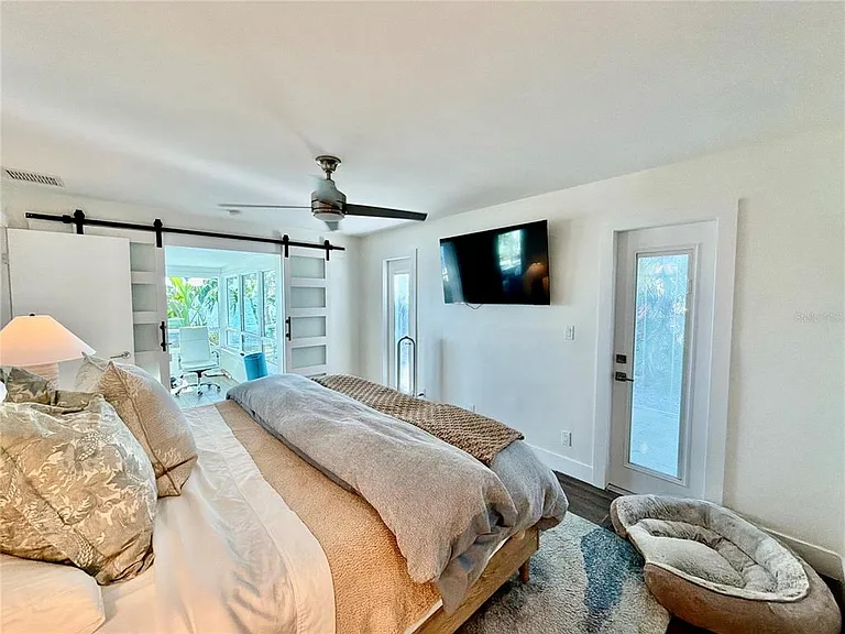 980 Boca Ciega Isle Dr — Photo 17