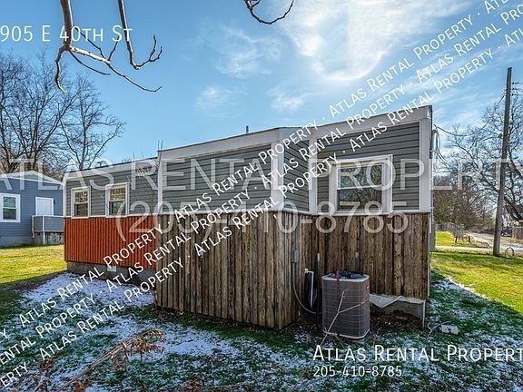 2nd image of 2905 E 40th St