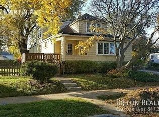 116 S Martin Ave #3, Waukegan, IL 60085