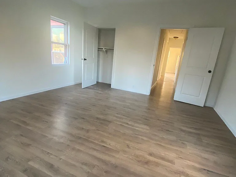 1134 N Dearborn St #B — Photo 9
