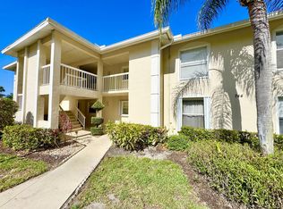 744 Landover Cir APT 201, Naples, FL 34104