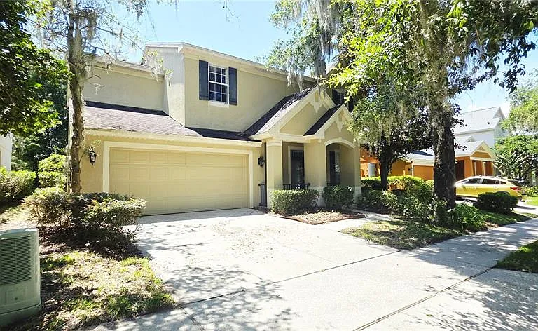 230 W Tarrington Dr — Photo 2