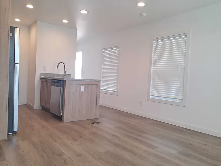 2701 E Allred Ave #81 — Photo 29