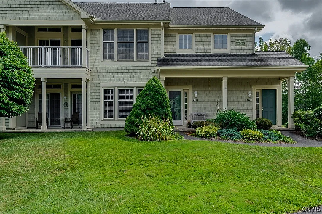 2 bed, 2.0 bath, 1092 sqft, $2,300 — Photo 1