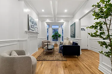 52 Brinkerhoff Street